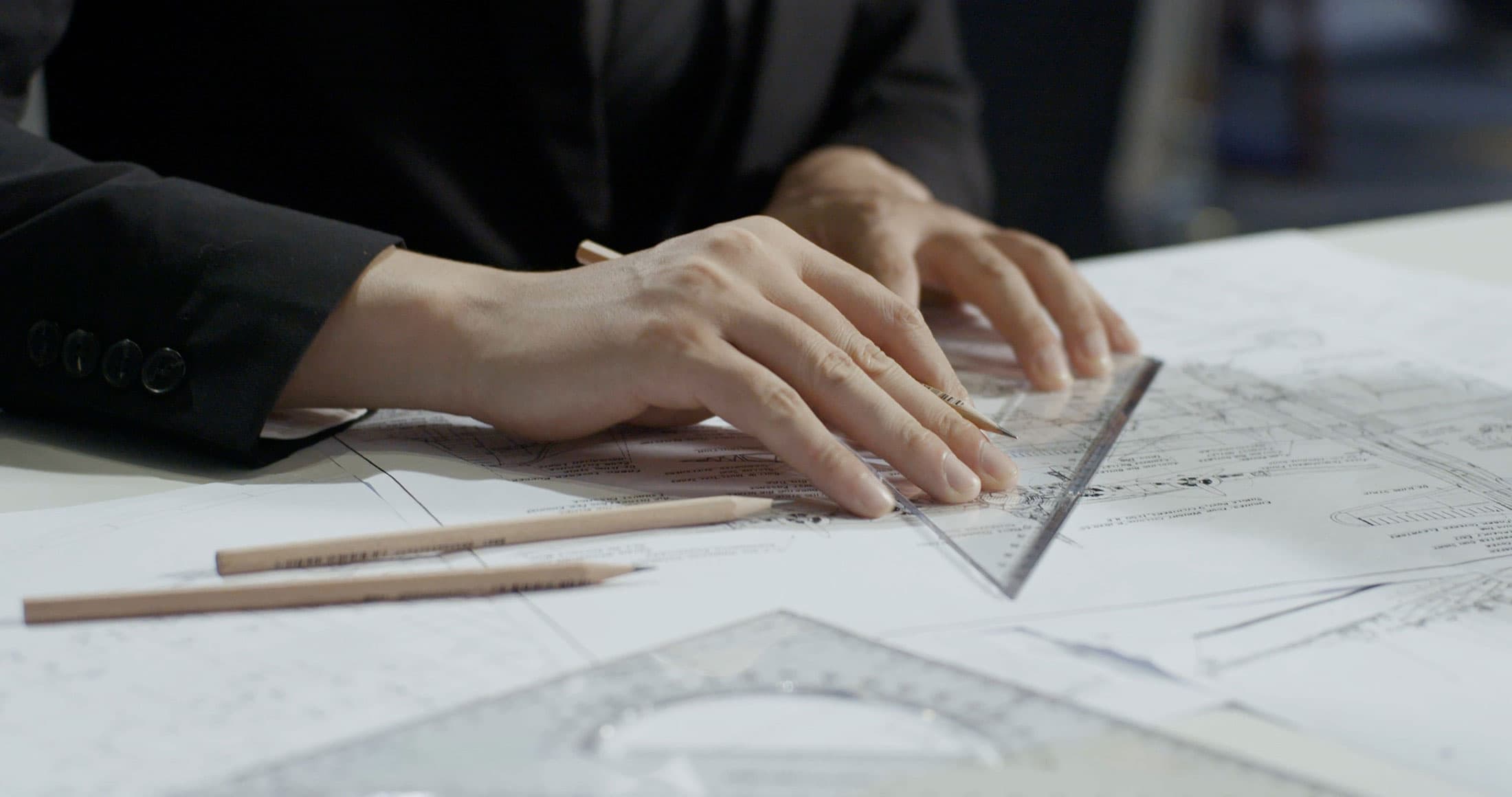 Diseño arquitectónico y trazo de planos en Constructora Macadam
